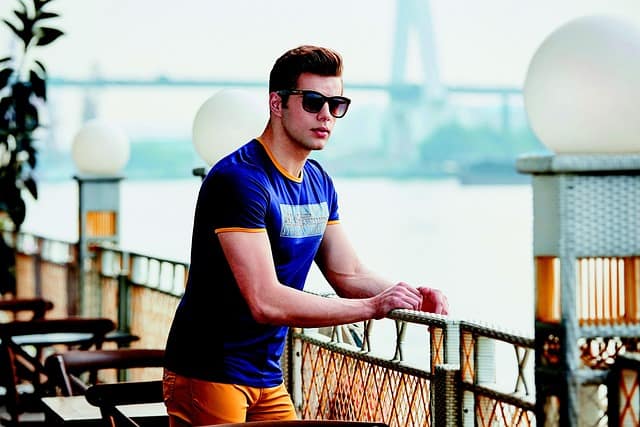 Authentic lifestyle brand photography capturing real emotions and natural moments for modern brands.