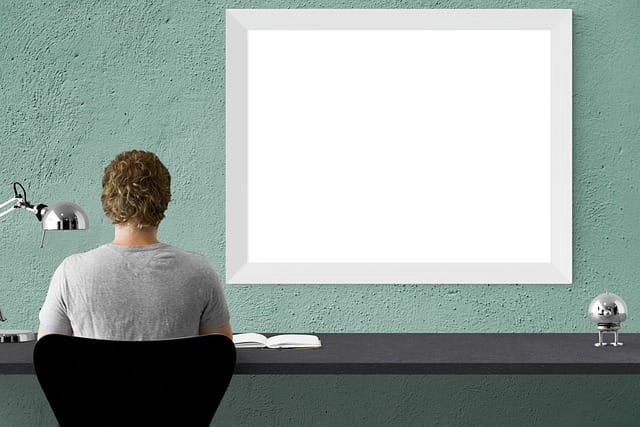 Home décor inspiration showing photo frame size 16x20 arranged with smaller frames